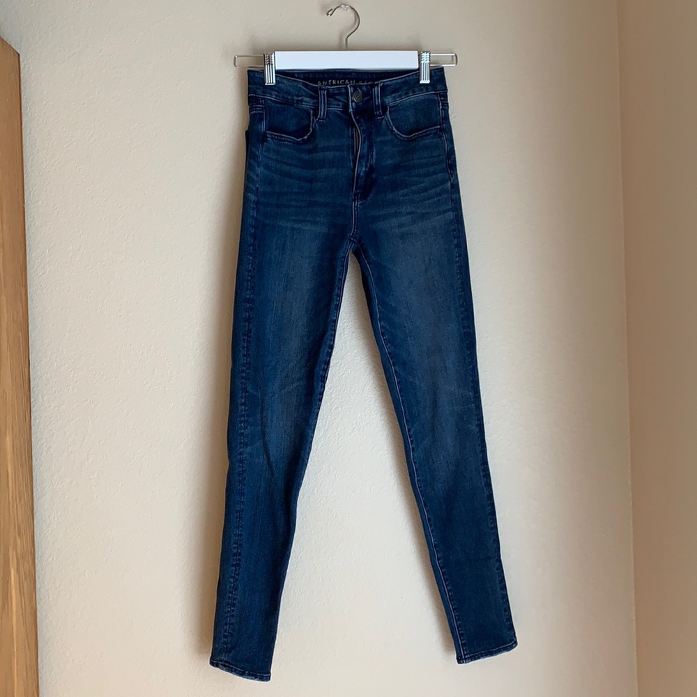 AMERICAN EAGLE Super Hi-Rise Jegging